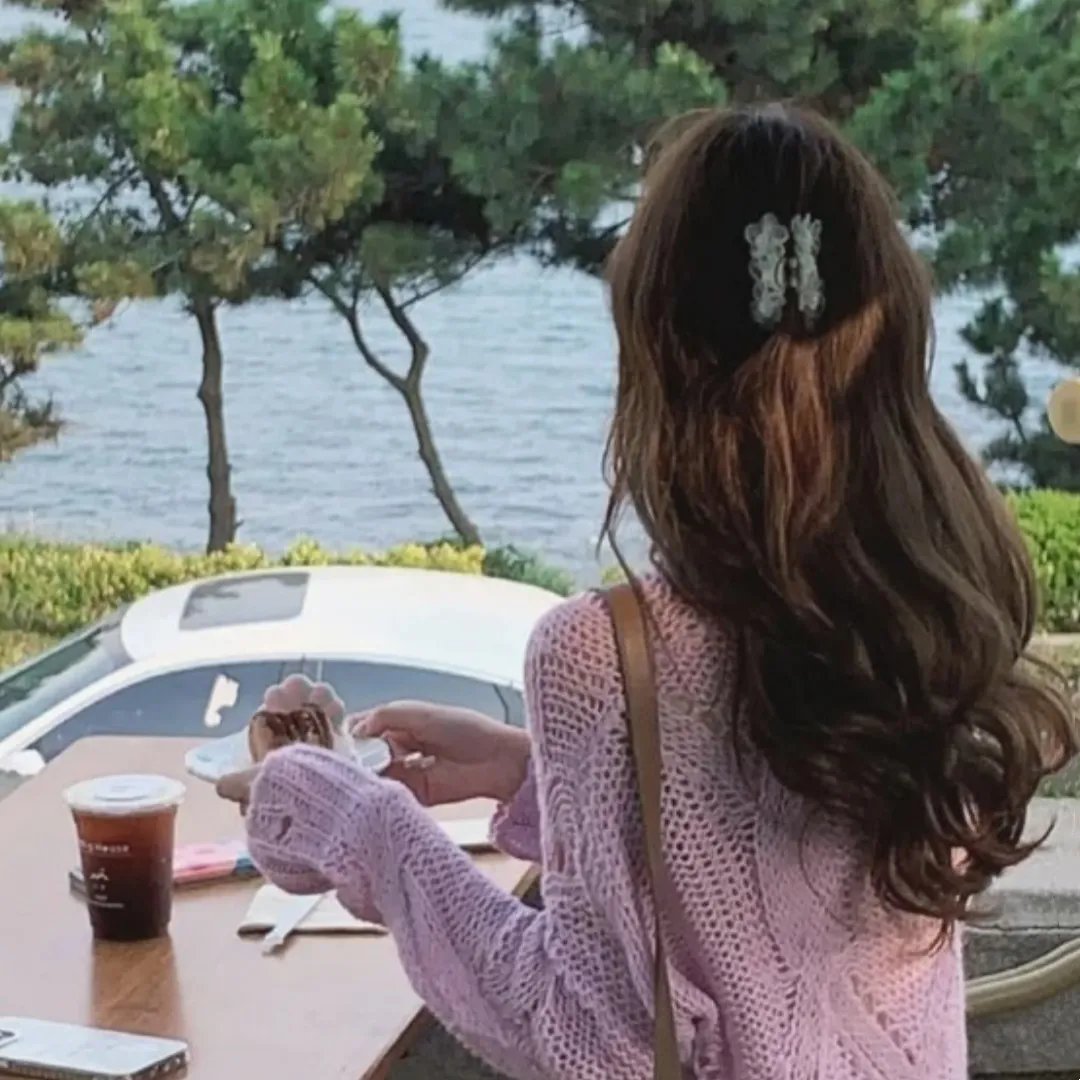 小心身后